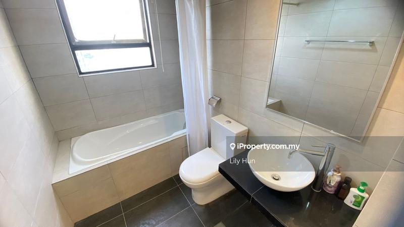 Kondominium untuk Dijual di Mont Kiara Pines oleh Lily Hun - iProperty.com.my