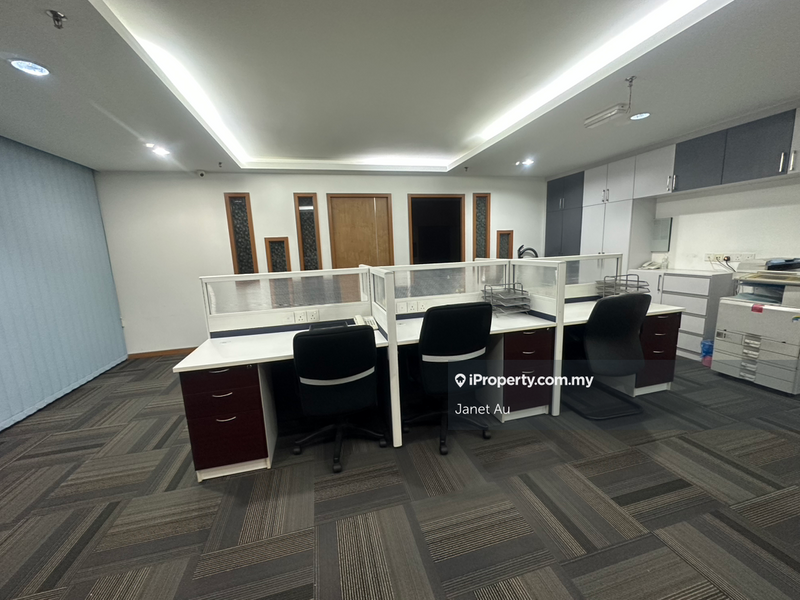 Pejabat untuk Dijual di Seksyen 6, Seri Kembangan oleh Janet Au - iProperty.com.my