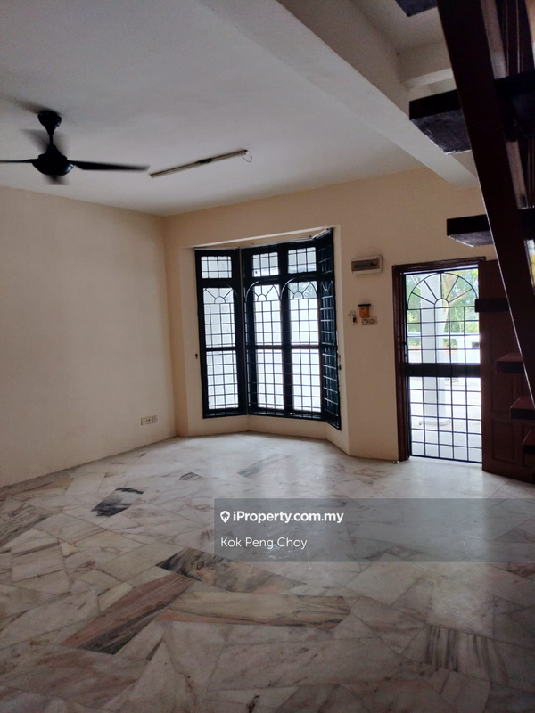 Rumah Teres 2-Tingkat untuk Dijual di Lestari Putra, Seri Kembangan oleh Kok Peng Choy - iProperty.com.my