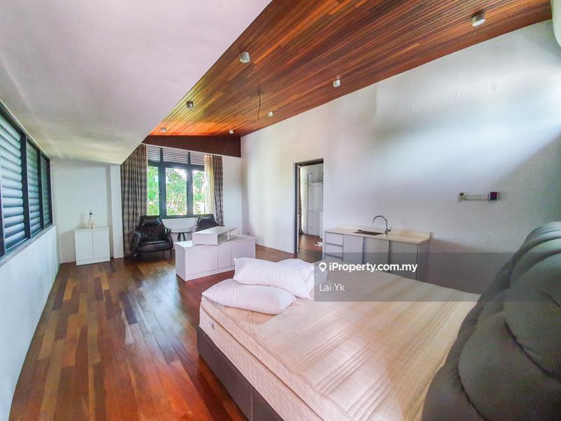 Bungalow House for Sale in Subang Jaya, Selangor by Lai Yk - iProperty.com.my