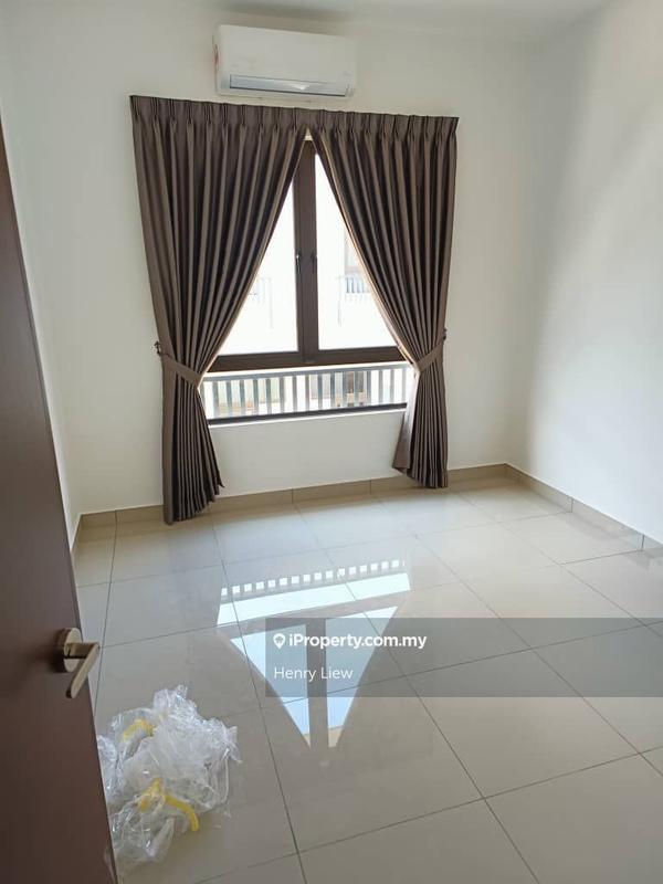 Rumah Teres 2-Tingkat untuk Dijual di Setia Safiro, Cyberjaya oleh Henry Liew - iProperty.com.my