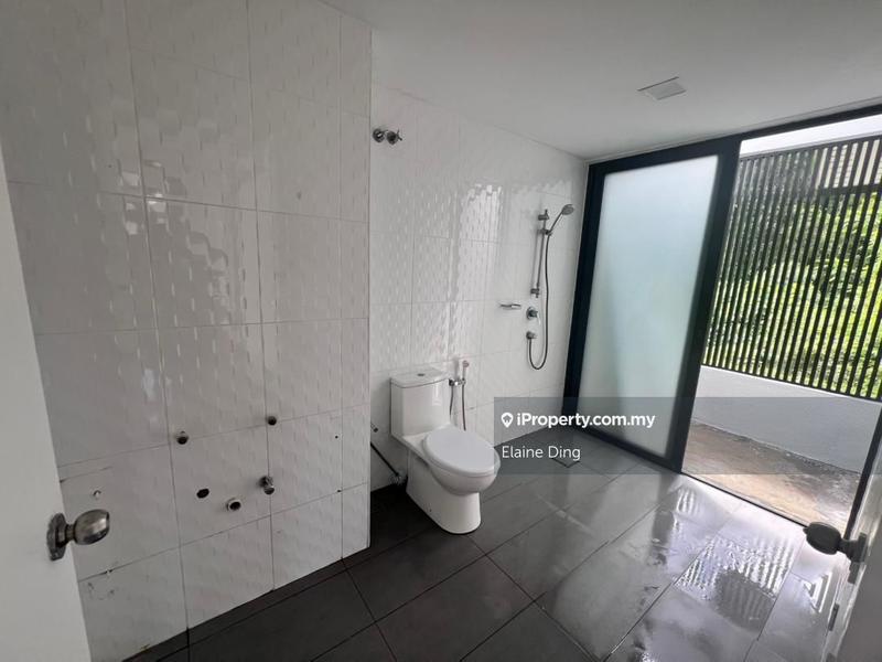 3-storey Terraced House for Rent in Bluconstellation of Bluwater Esate, The Mines, Seri Kembangan by Elaine Ding - iProperty.com.my