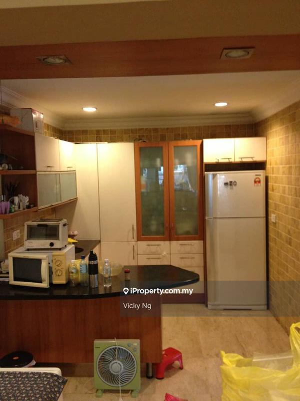 Rumah Berkembar untuk Dijual di Sunway Damansara, Kota Damansara oleh Vicky Ng - iProperty.com.my