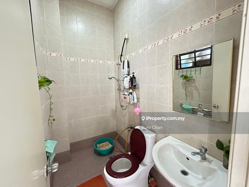 Rumah Berkembar untuk Dijual di Bandar Nusaputra, Puchong oleh Kuro Chan - iProperty.com.my