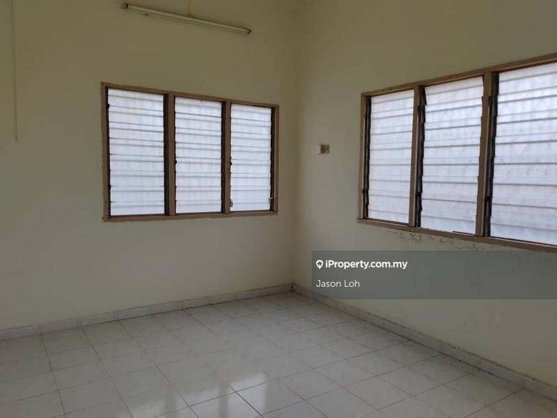 1-storey Terraced House for Sale in Taman Boon Bak, Ipoh by Jason Loh - iProperty.com.my