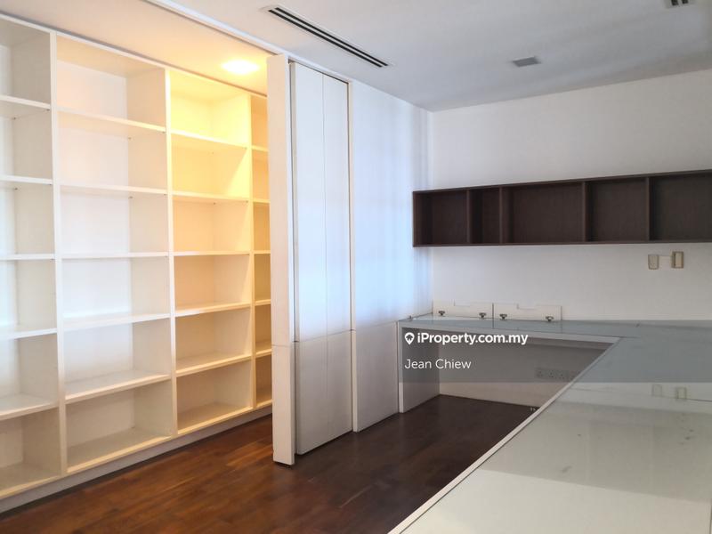 For Rent - One Menerung