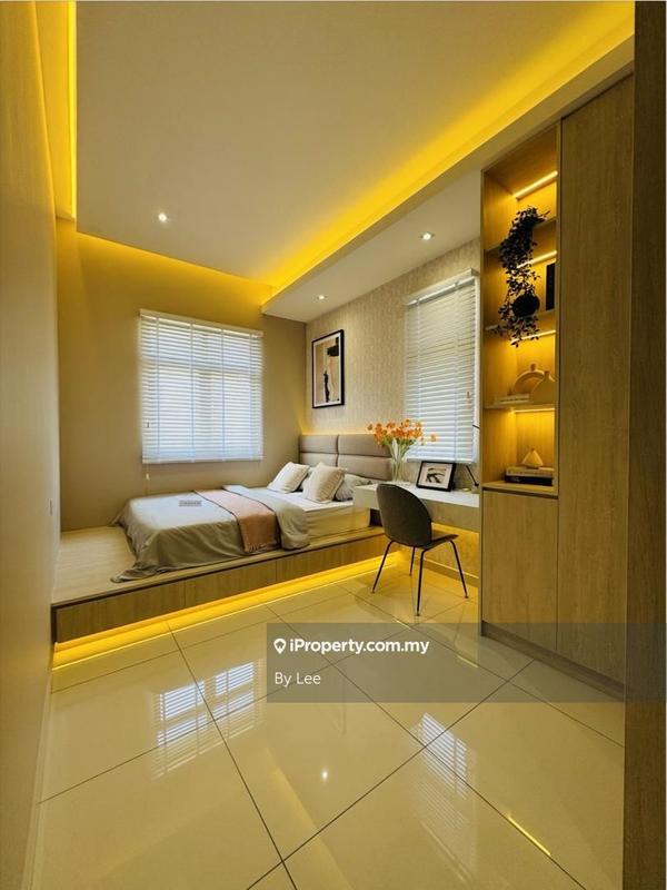 Rumah Berangkai 2 Tingkat untuk Dijual di Austin Crest, Johor Bahru oleh By Lee - iProperty.com.my