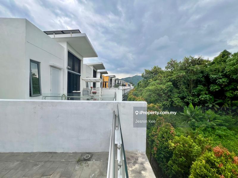 Rumah Berangkai 3 Tingkat untuk Dijual di Lake Fields, Sungai Besi oleh Jesnin Kee - iProperty.com.my