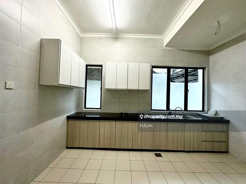 Townhouse for Sale in Bandar Tun Hussein Onn, Cheras by HJLim - iProperty.com.my