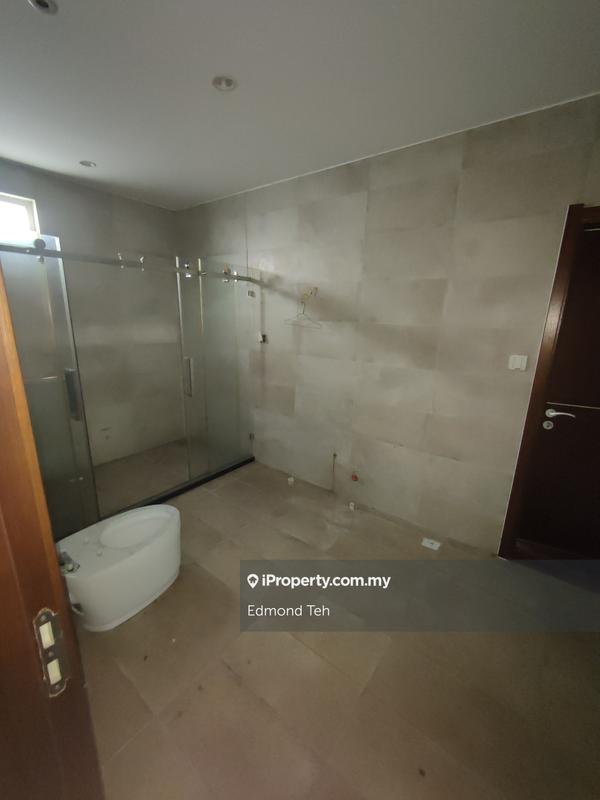 Bungalow House for Sale in Taman Overseas Union (Taman Oug), Jalan Klang Lama (Old Klang Road) by Edmond Teh - iProperty.com.my