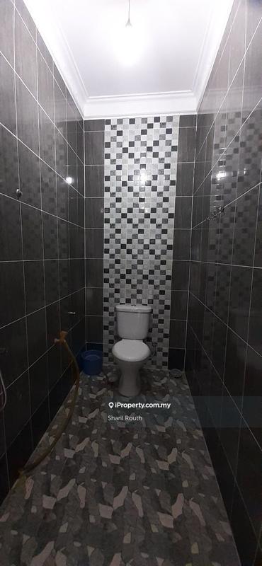 Tanah Kediaman untuk Dijual di Freehold Non Bumi Teratak Banglo dan Tanah Lot, Semanggol oleh Sharil Routh - iProperty.com.my