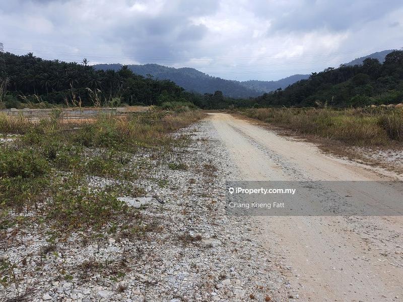 Tanah Perindustrian untuk Dijual di Below Bank Value, Kuang Chinese Settlement Rawang, Kuang oleh Chang Kheng Fatt - iProperty.com.my