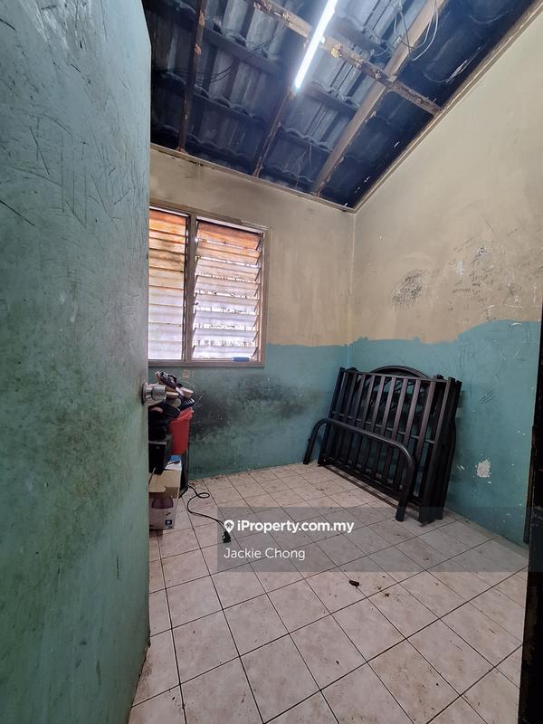 2-storey Terraced House for Sale in Taman Overseas Union (Taman Oug), Jalan Klang Lama (Old Klang Road) by Jackie Chong - iProperty.com.my