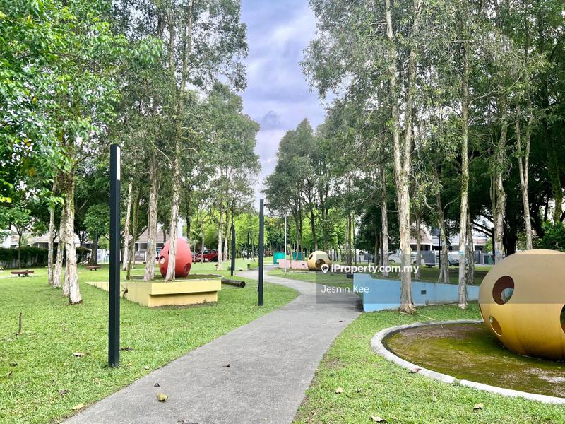 Rumah Berangkai 3 Tingkat untuk Dijual di Lake Fields, Sungai Besi oleh Jesnin Kee - iProperty.com.my