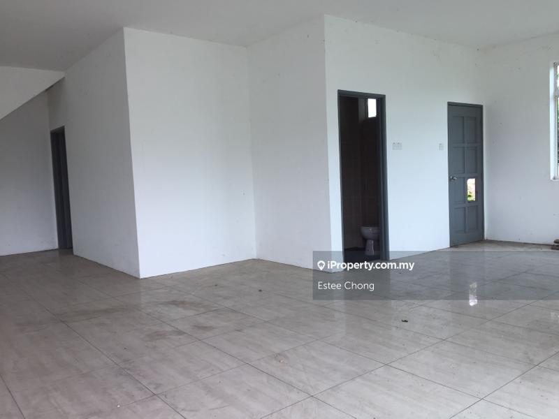 Semi-Detached House for Sale in 2 Storey Semi D Taman Bahagia Temerloh Pahang, Temerloh by Estee Chong - iProperty.com.my