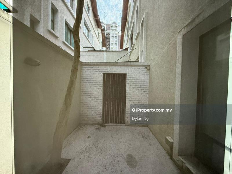 Semi-Detached House for Sale in Villa Mont Kiara, Mont Kiara by Dylan Ng - iProperty.com.my