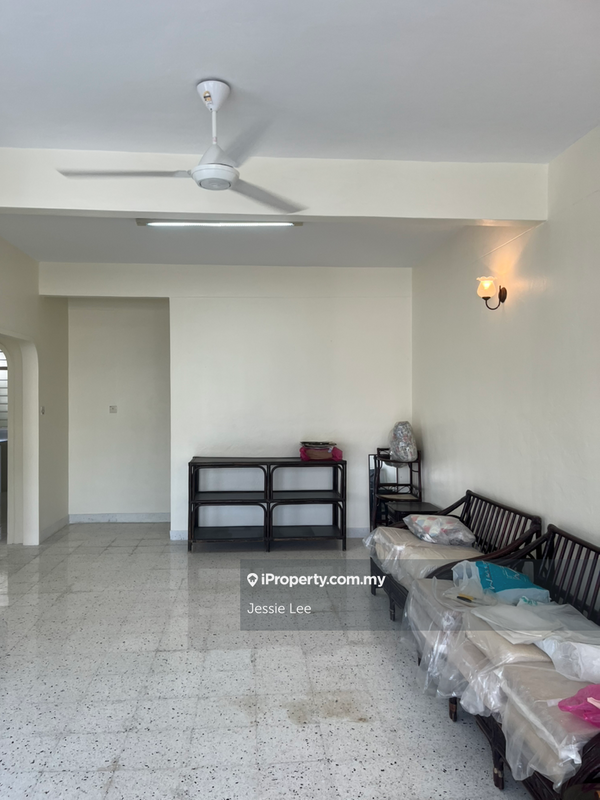 Semi-Detached House for Rent in Taman Molek, Butterworth by Jessie Lee - iProperty.com.my