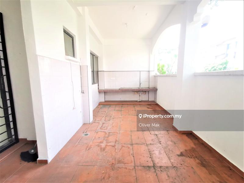 3-storey Terraced House for Sale in Taman Esplanad, Bukit Jalil by Oliver Mak - iProperty.com.my
