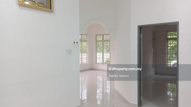 Rumah Berkembar untuk Dijual di Wakaf Bharu, Tumpat oleh Nabila Nazori - iProperty.com.my
