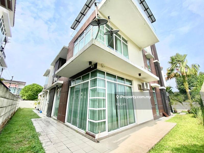 Bungalow House for Sale in Bandar Tun Hussein Onn, Cheras by HJLim - iProperty.com.my