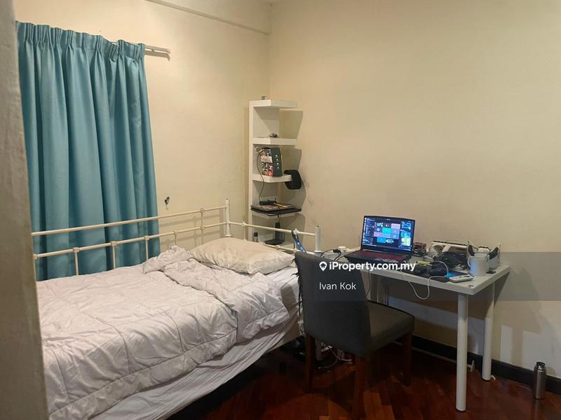 For Sale - Armanee Terrace