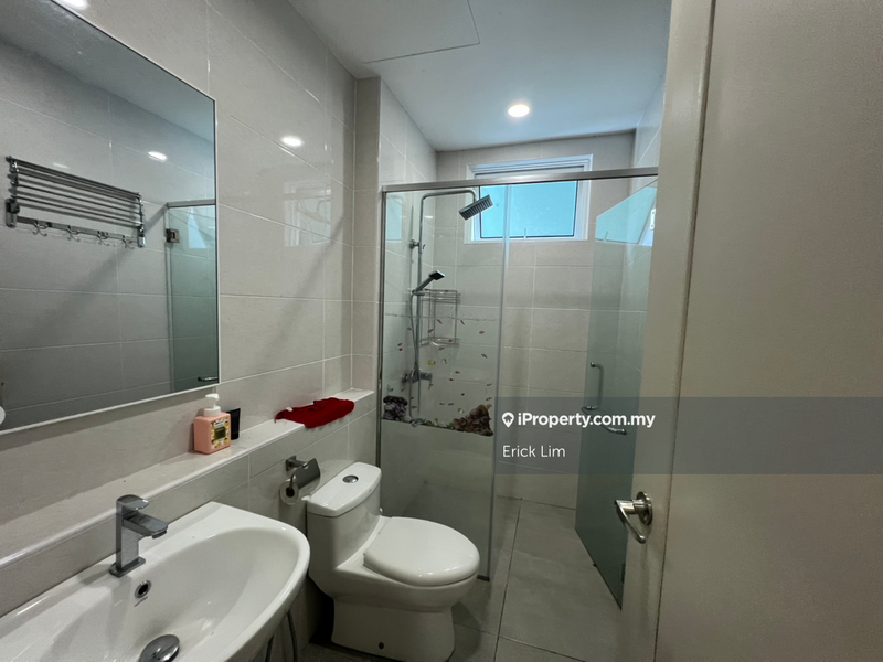 Service Residence for Rent in Parkland Residence by Erick Lim - iProperty.com.my