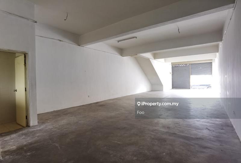 For Sale - Pusat Perdagangan Alam Jaya Bandar Puncak Alam