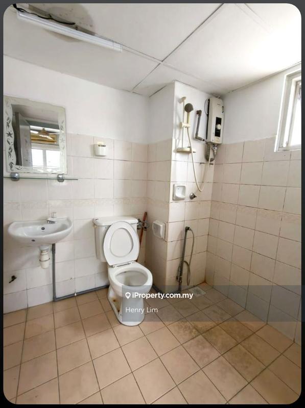 Condominium for Sale in Pantai Hillpark 2 by Henry Lim - iProperty.com.my