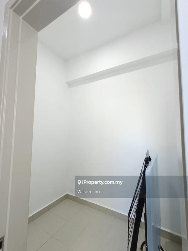 Kondominium untuk Disewa di Residence 8 oleh Wilson Lim - iProperty.com.my
