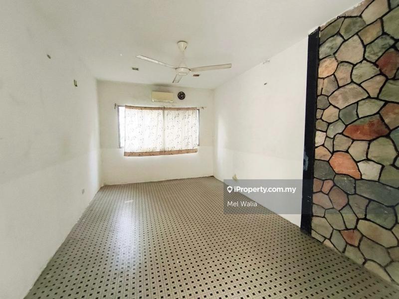 Bungalow House for Sale in Seksyen 14, Petaling Jaya by Mel Walia - iProperty.com.my