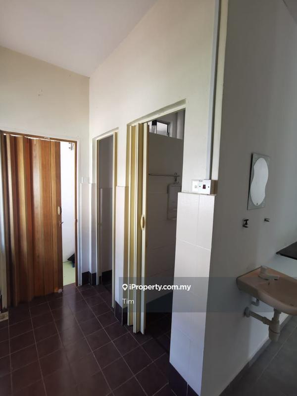Townhouse for Sale in Taman Krubong Perdana, Krubong by Tim - iProperty.com.my
