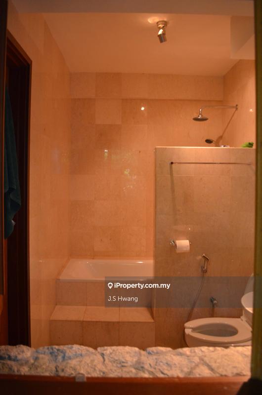 Bungalow House untuk Dijual di Country Heights Damansara, Kuala Lumpur oleh J.S Hwang - iProperty.com.my