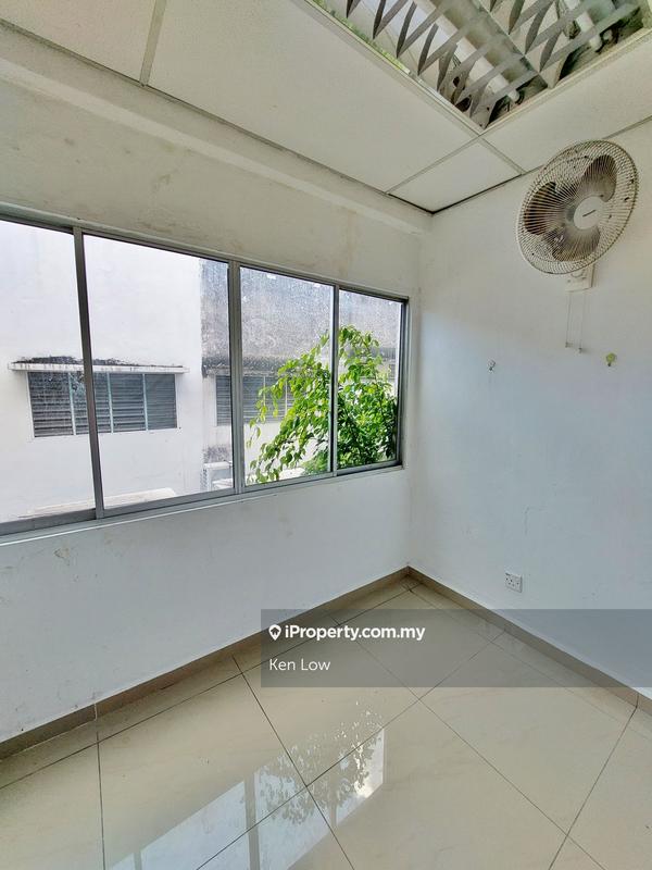 Shop for Sale in Taman Sungai Jelok, Kajang by Ken Low - iProperty.com.my