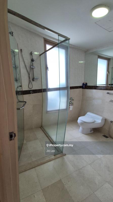 For Sale - Hampshire Park Condominium