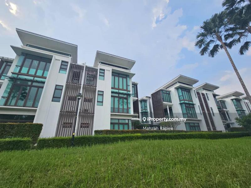 Rumah Berkembar untuk Dijual di Presint 8, Ayer 8, Putrajaya oleh Mahzah Rapiee - iProperty.com.my