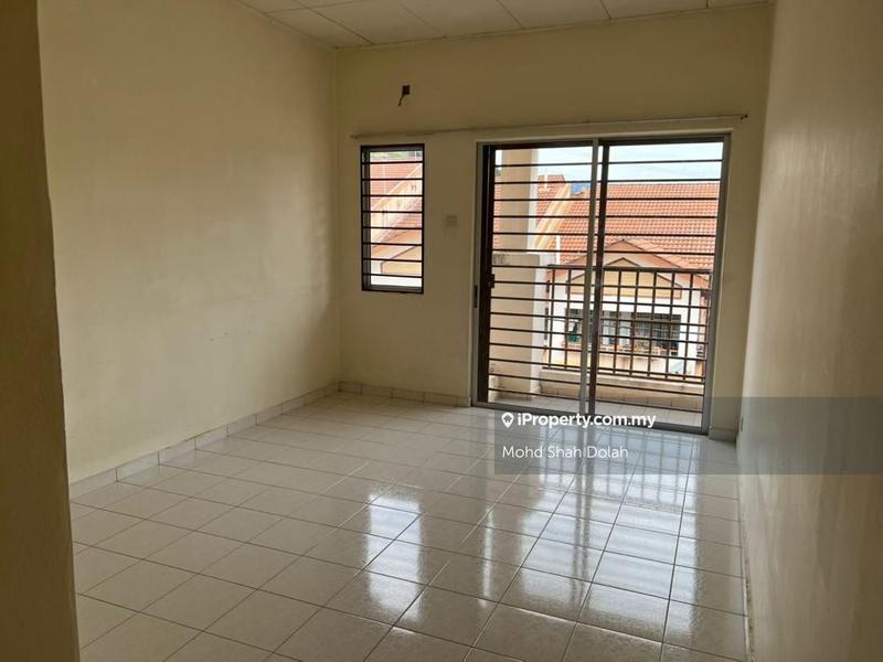 Rumah Bandar untuk Dijual di Taman Amansiara, Selayang oleh Mohd Shah Dolah - iProperty.com.my