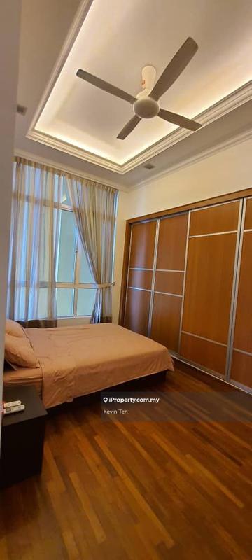 For Sale - La Grande Kiara