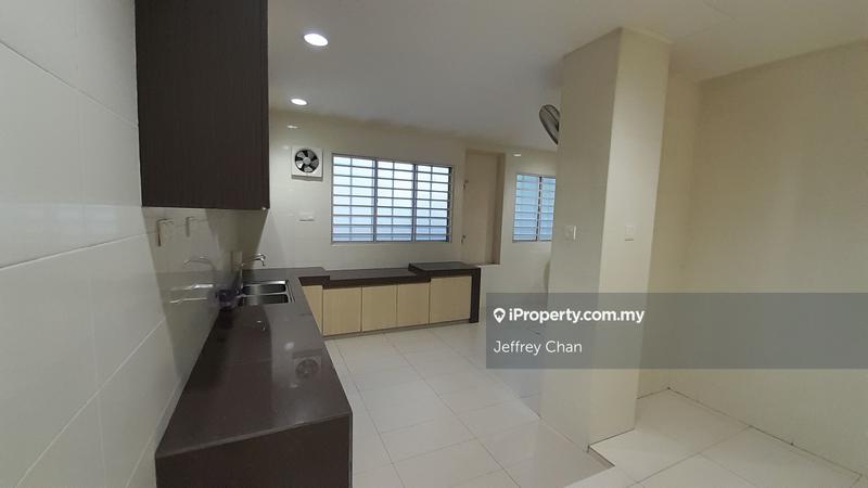 2-storey Terraced House for Sale in saujana damansara, Damansara Damai by Jeffrey Chan - iProperty.com.my
