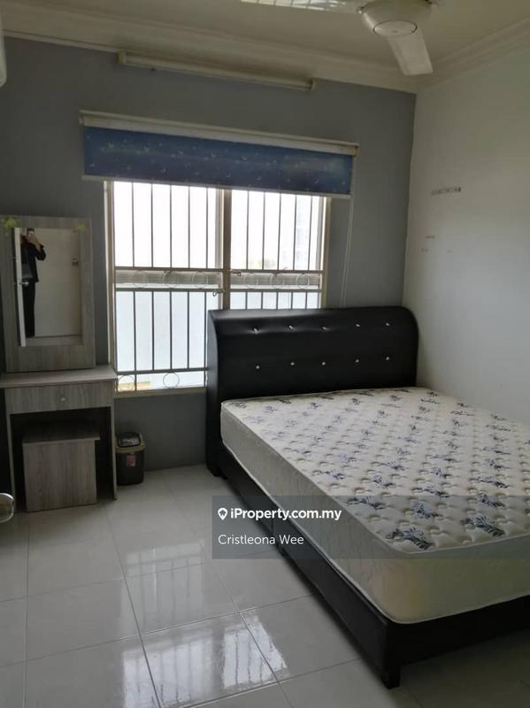 For Sale - Vista Magna