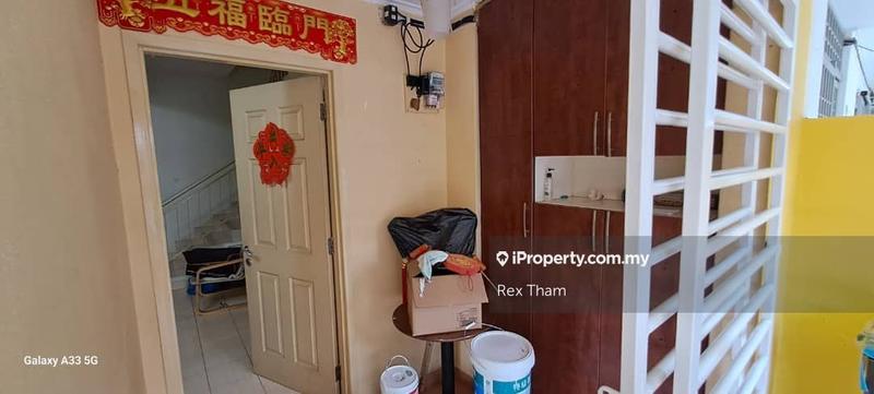 Rumah Berangkai 2.5 Tingkat untuk Disewa di Equine Park , Bandar Putra Permai, Puncak Jalil, Seri Kembangan oleh Rex Tham - iProperty.com.my