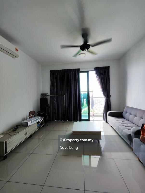 Condominium for Rent in Parkhill Residence by Dave Kong - Living Room - iProperty.com.my