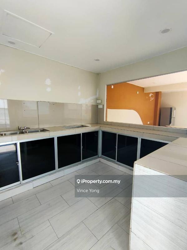 Rumah Berangkai 2 Tingkat untuk Disewa di Batu Tiga, Shah Alam oleh Vince Yong - iProperty.com.my