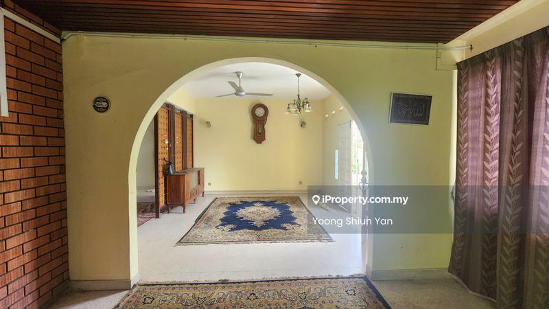 Bungalow House untuk Dijual di Kampung Bandar Hilir, Melaka City oleh Yoong Shiun Yan - Living Room - iProperty.com.my