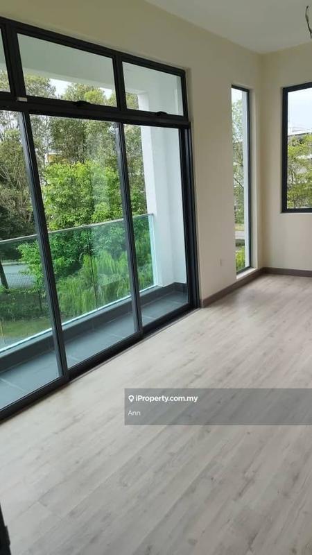 Rumah Berangkai 3 Tingkat untuk Dijual di Bandar Nusaputra, Puchong oleh Ann - iProperty.com.my
