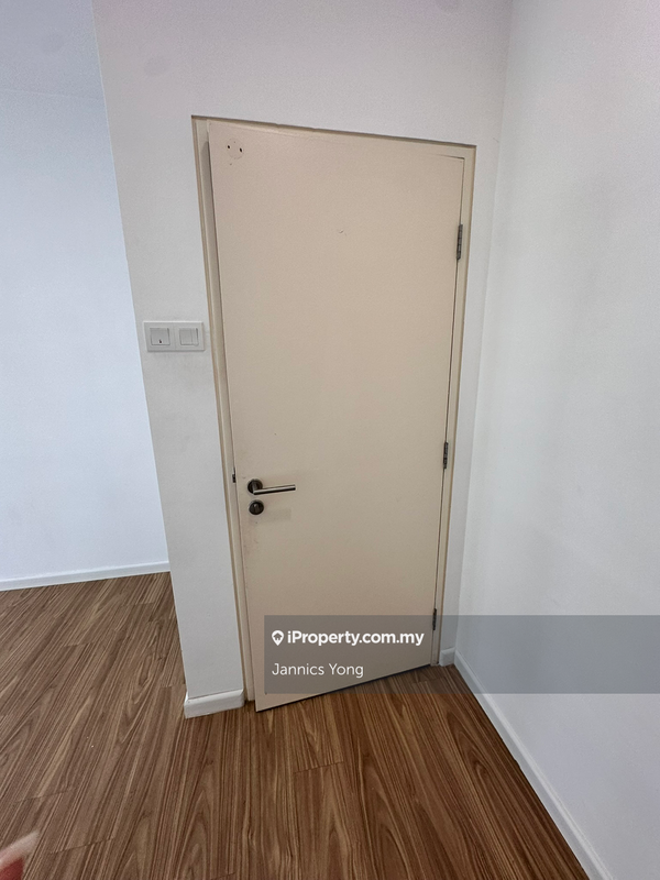 For Rent - Lakefront Residence