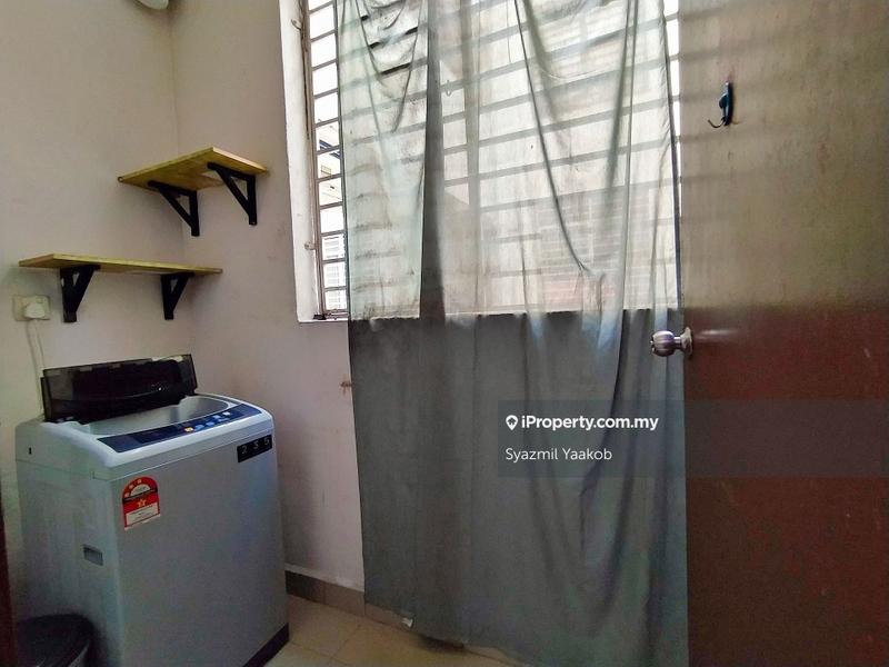 Service Residence for Sale in Alam Idaman by Syazmil Yaakob - iProperty.com.my
