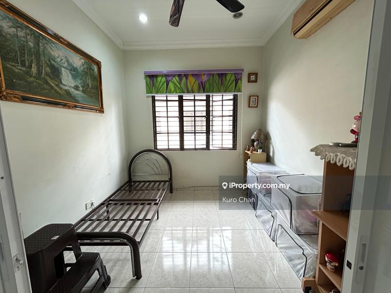 Rumah Berkembar untuk Dijual di Bandar Nusaputra, Puchong oleh Kuro Chan - iProperty.com.my