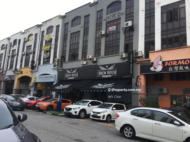 For Sale - 4.5 STOREY WITH LIFT VALUE BUY ROi 5%,KUCHAI ENTREPRENEURS PARK,KUCHAI MAJU,KUCHAI DYNASTY