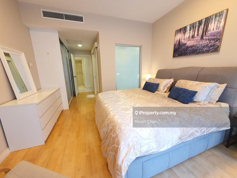 For Sale - Solaris Dutamas