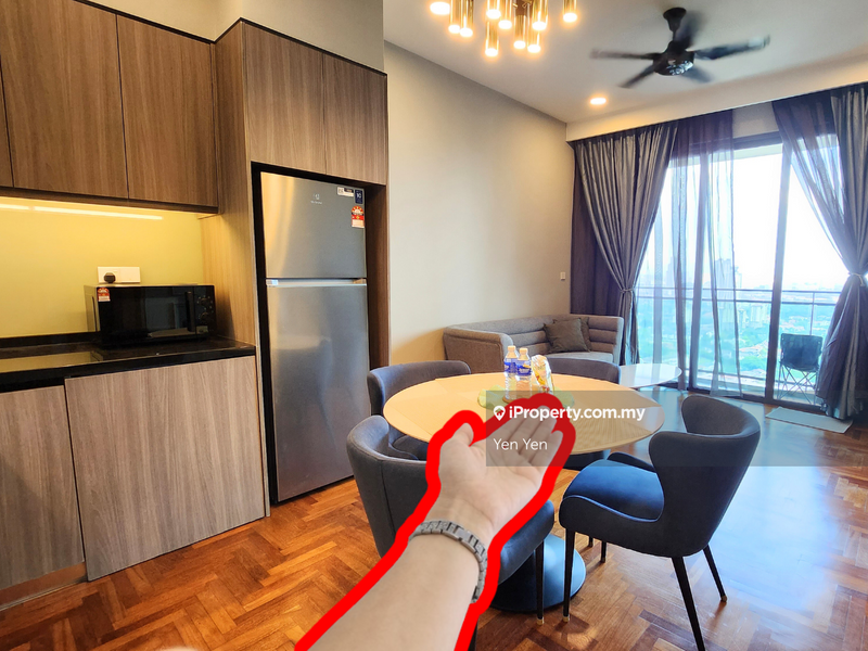 For Sale - Bloomsvale Menara Vista Petaling